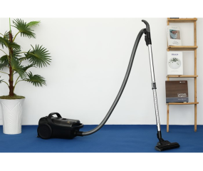 Máy hút bụi dạng hộp Panasonic MC-CL605KN49 2023